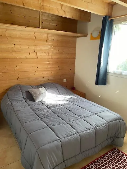Camping Les Vergers De Squividan *** Tréffiagat 0*,  فرنسا